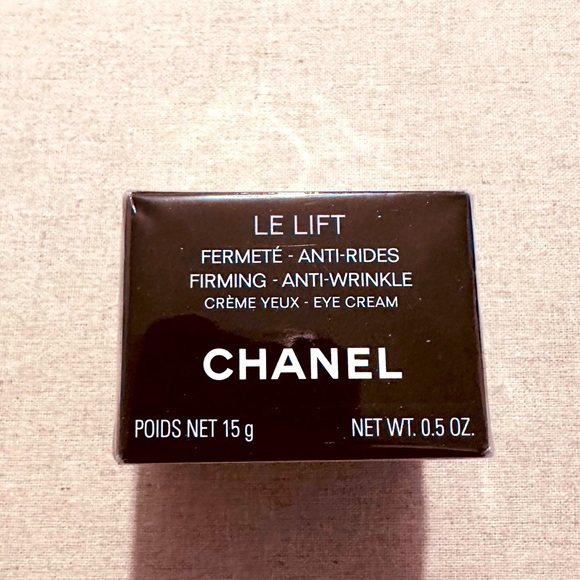 Chanel | Eye Cream | Firming Anti-Wrinkle Eye Cream - Picture 1 of 5
